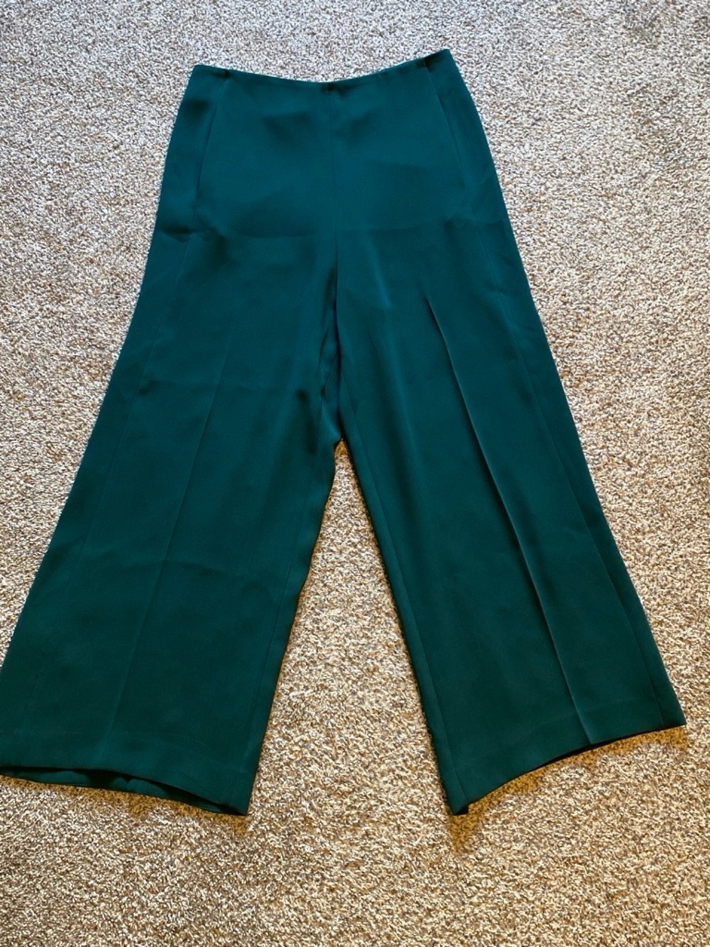Hugo Boss Women’s Forest Green Wide-Leg Trousers Size 6